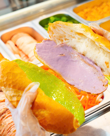 Bánh Mì Ngon Quận 1 – Thưởng Thức Bánh Mì Sốt Độc Lạ Tại Bami Cô Xíu